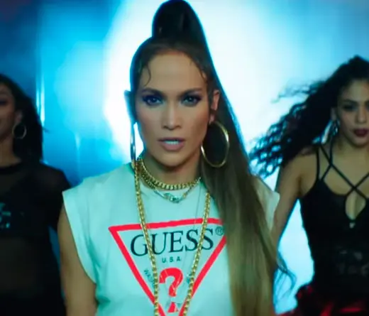 Jennifer Lopez la rompe con sus coreos en el video  